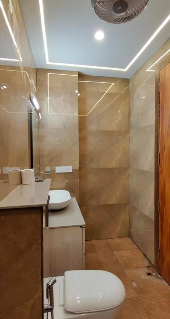 Lime Tree 1Bhk Service Apartment Near Artemis, Sector 52 Gurgaon India
