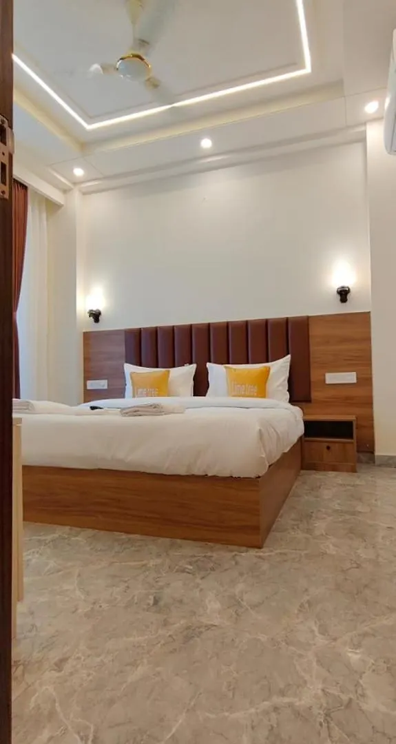 Lime Tree 1Bhk Service Apartment Near Artemis, Sector 52 Gurgaon